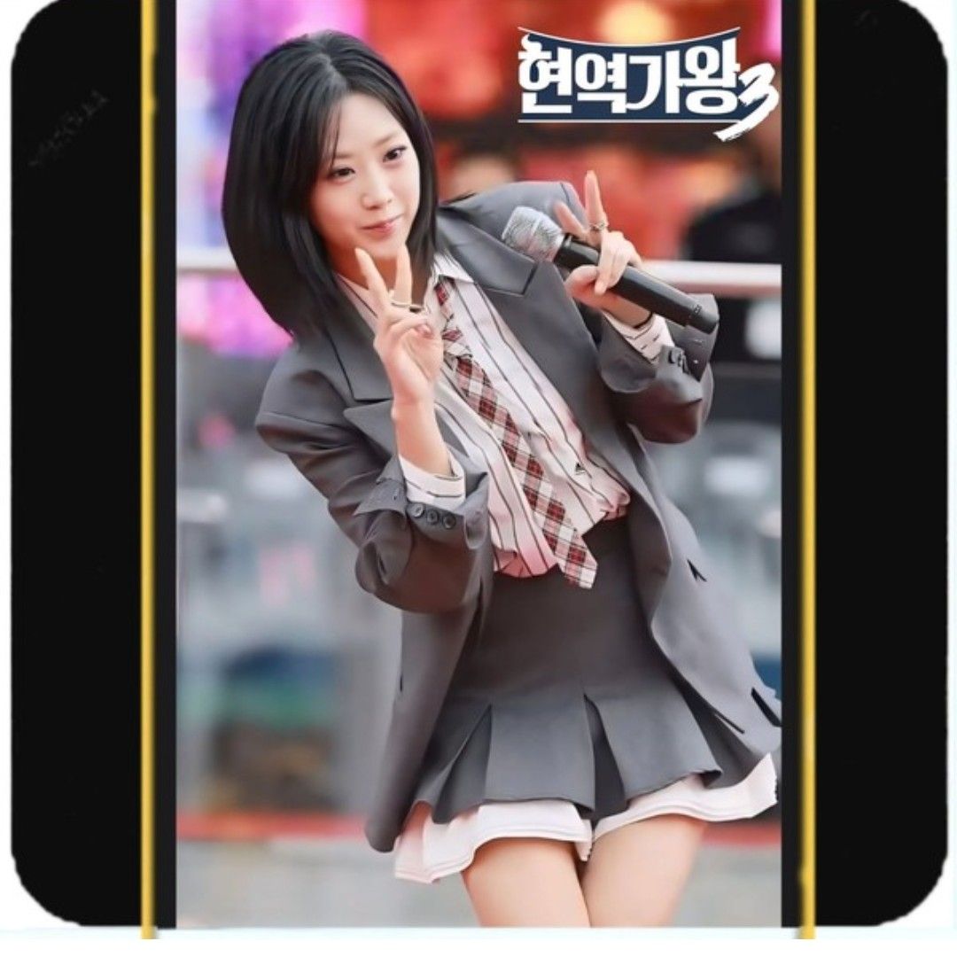 Latest photo of Kang Hyeyeon