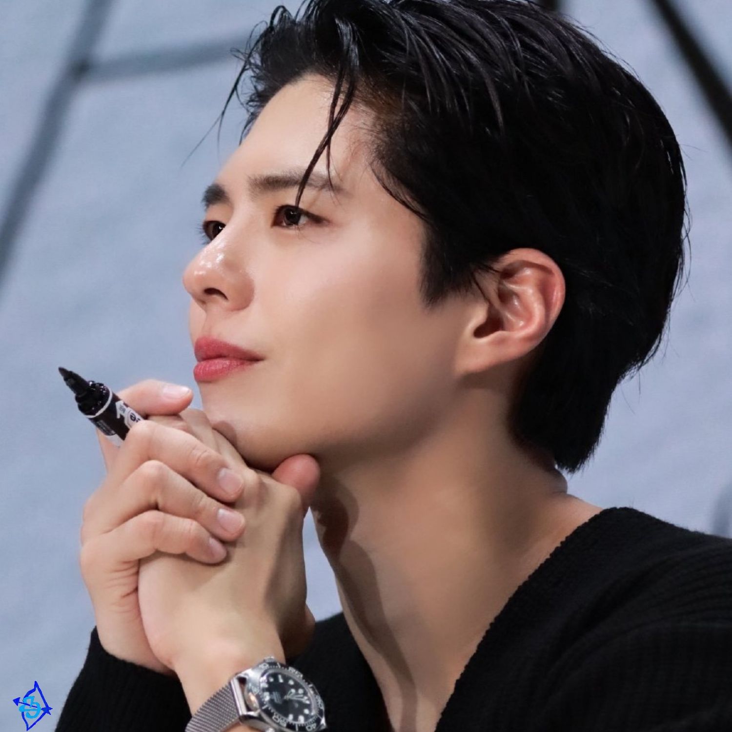 Behind-the-scenes cut of Park Bogum