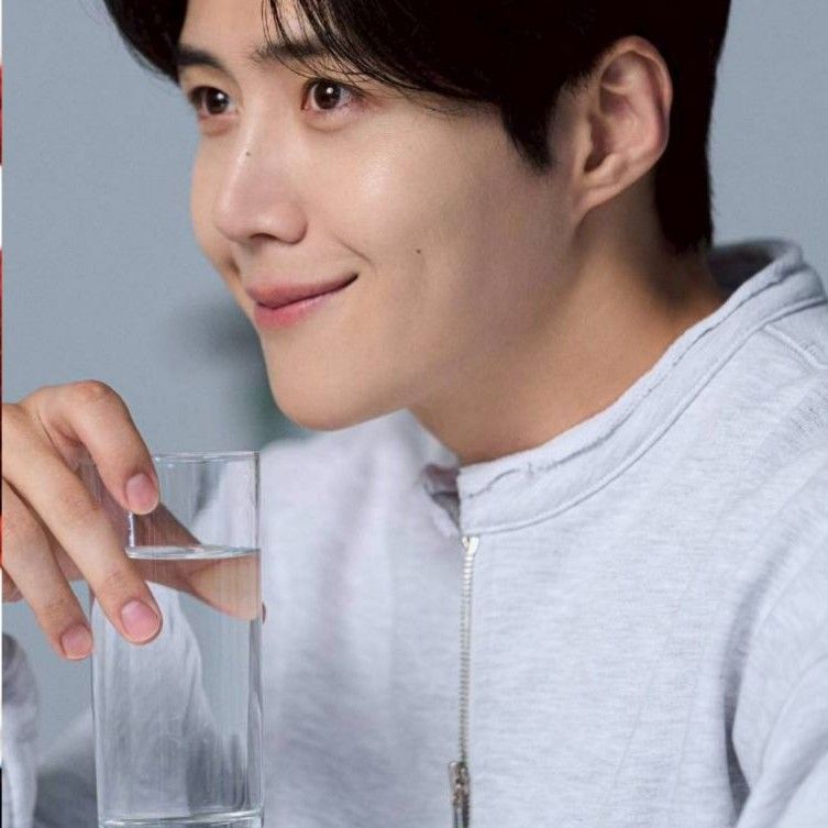 キム・ソンホの最新写真