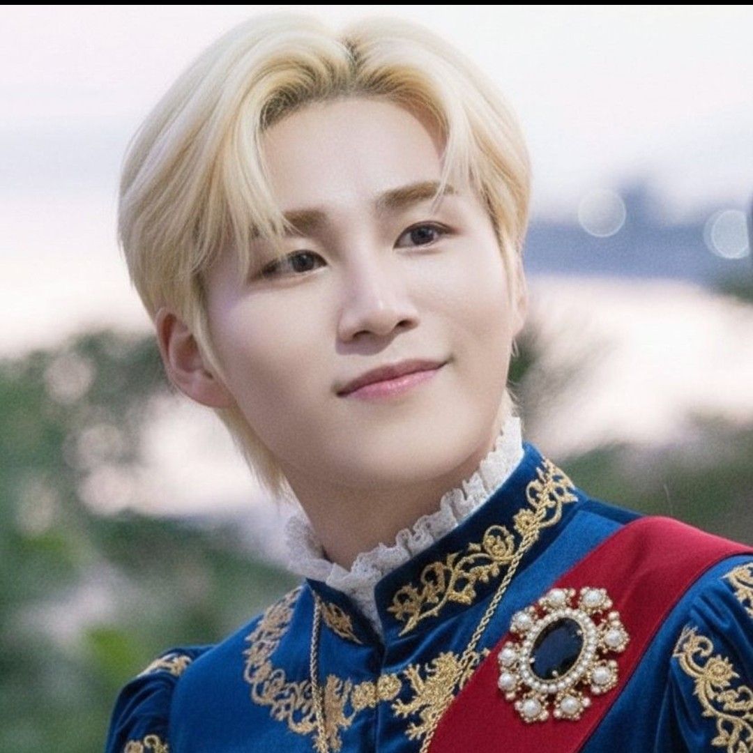 金熙栽的最新照片