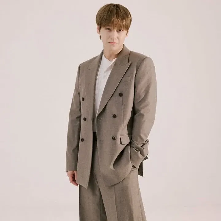 Recent activity shot of Kim Bum