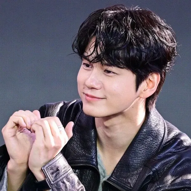 Momen yang diabadikan oleh penggemar Ong Seongwu