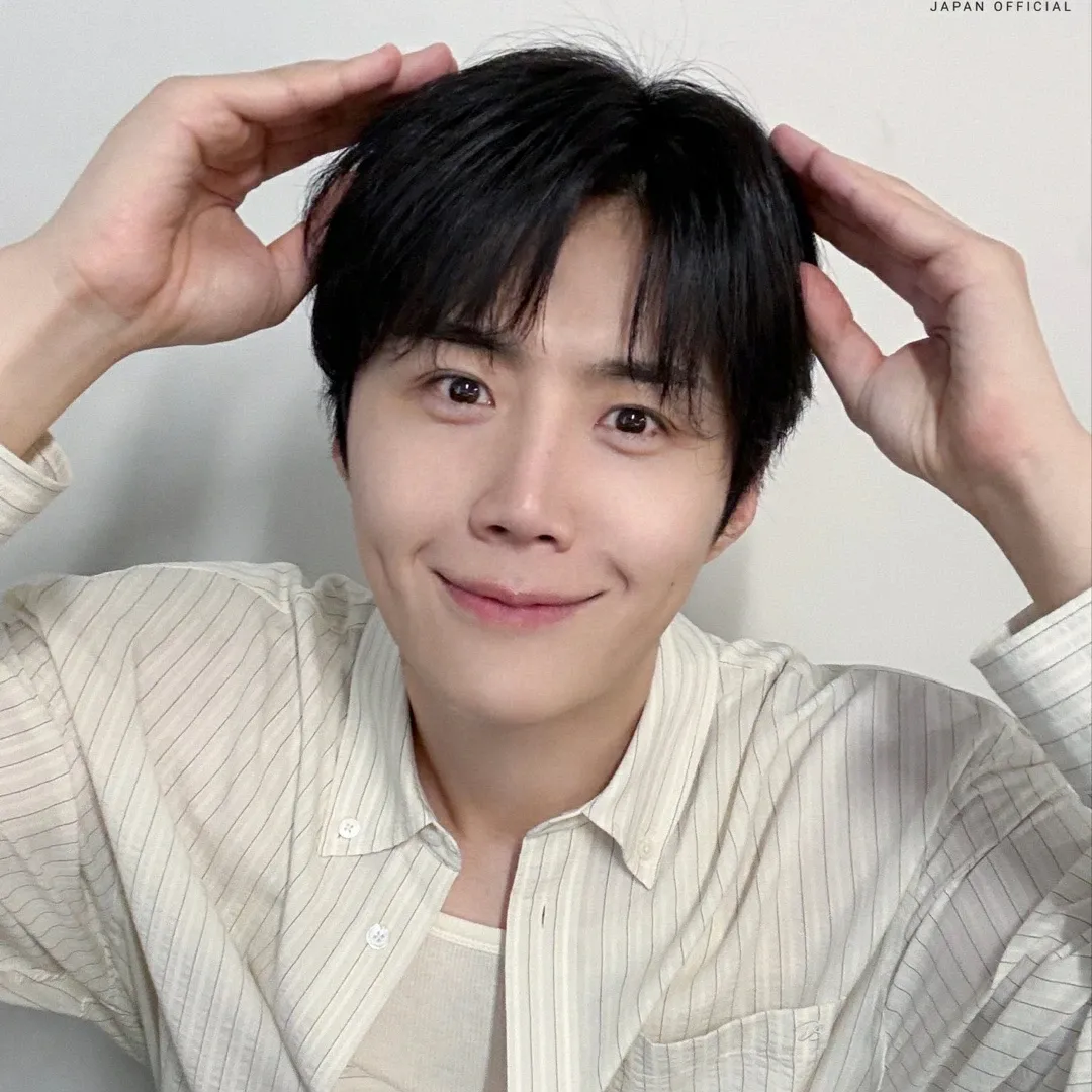 Behind-the-scenes cut of Kim Seonho