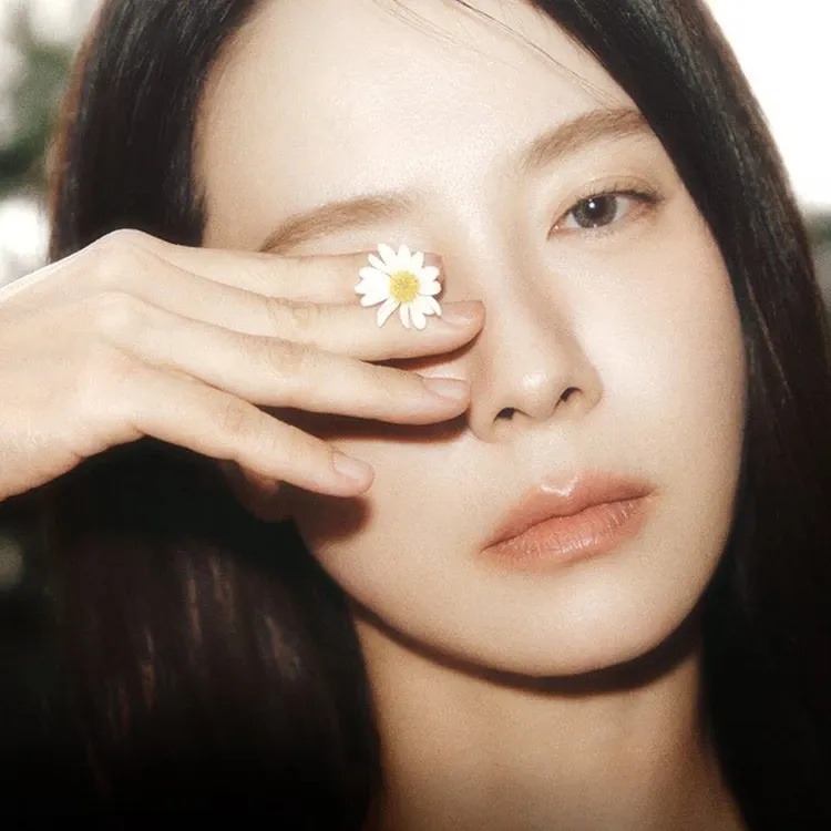Foto kegiatan terbaru dari Song Jihyo