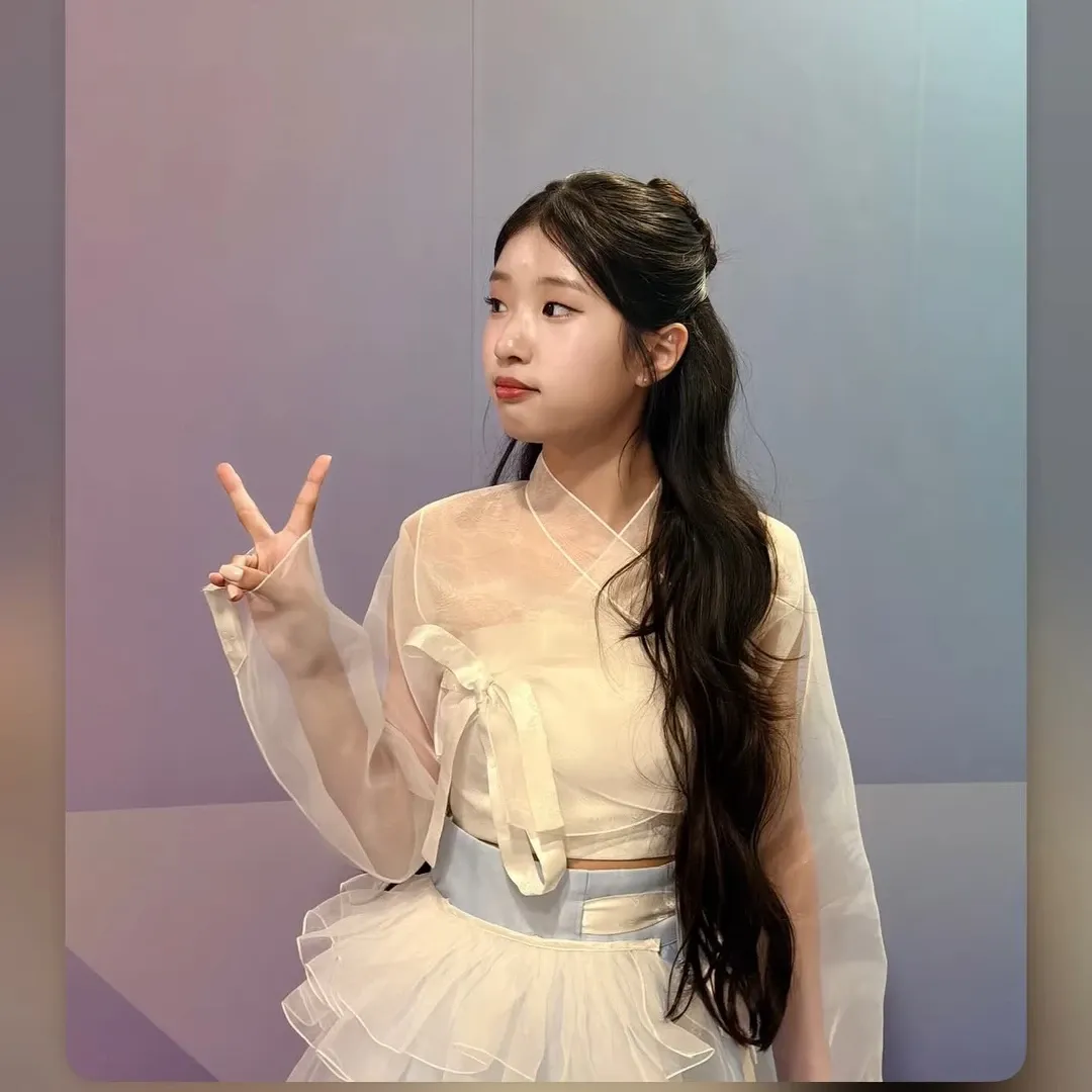 Latest photo of Bin Yeseo