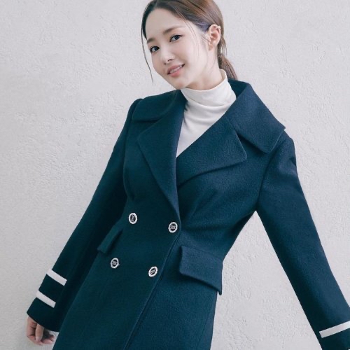 Recent activity shot of Park Minyoung