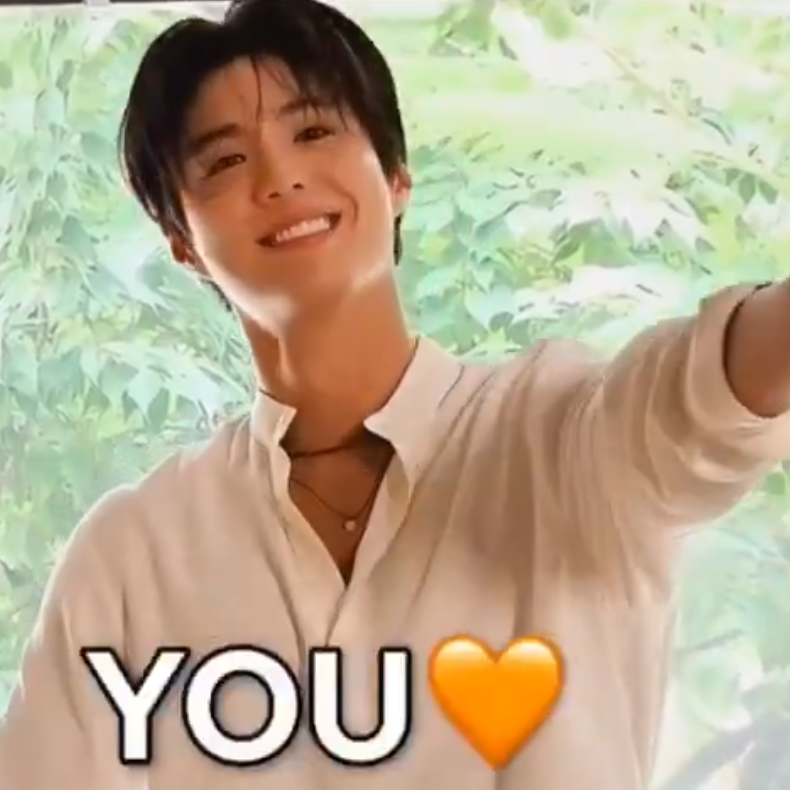 Behind-the-scenes cut of Park Bogum