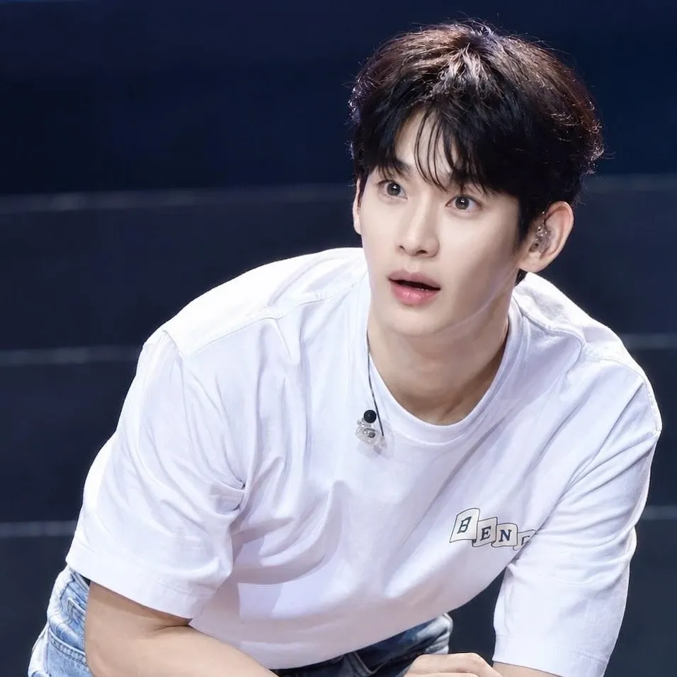 Recent activity shot of Kim Soohyun