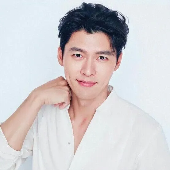 현빈의 최신 사진