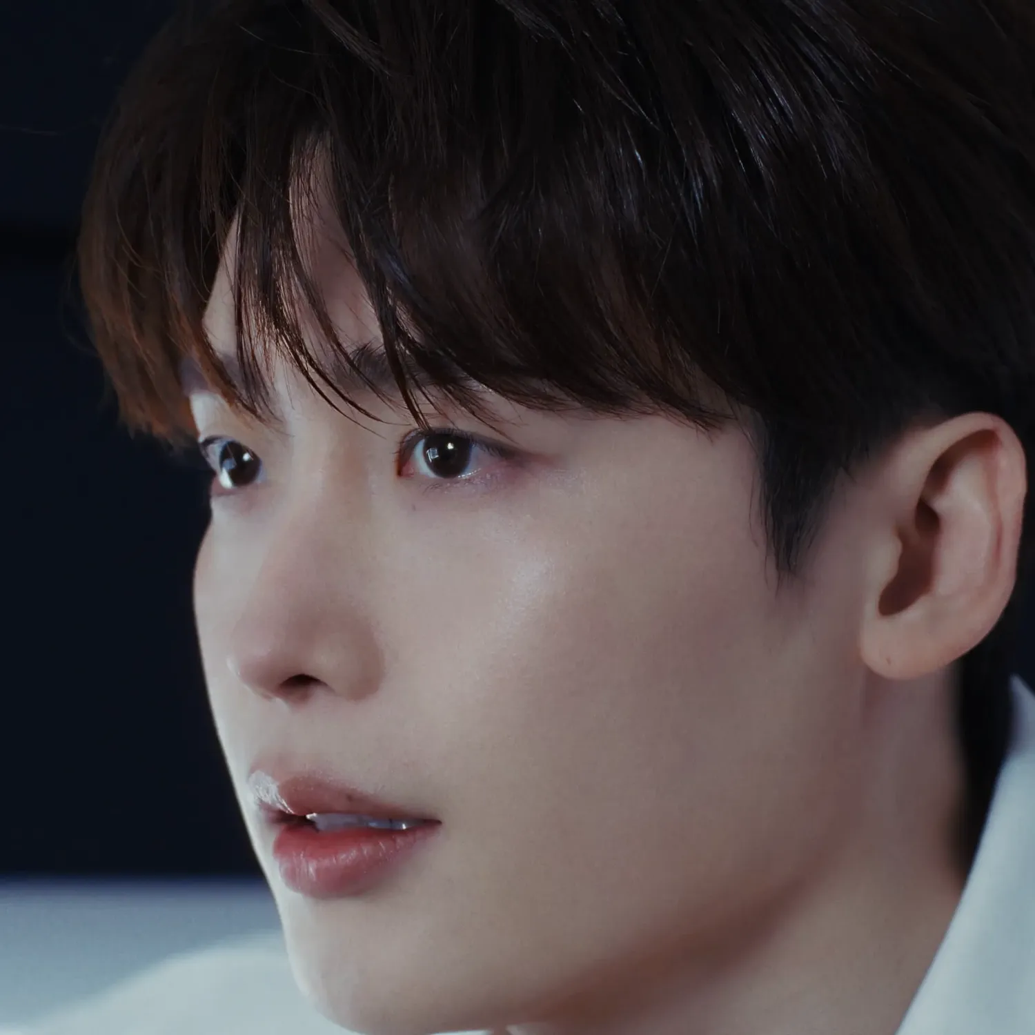 Recent activity shot of Lee Jongsuk