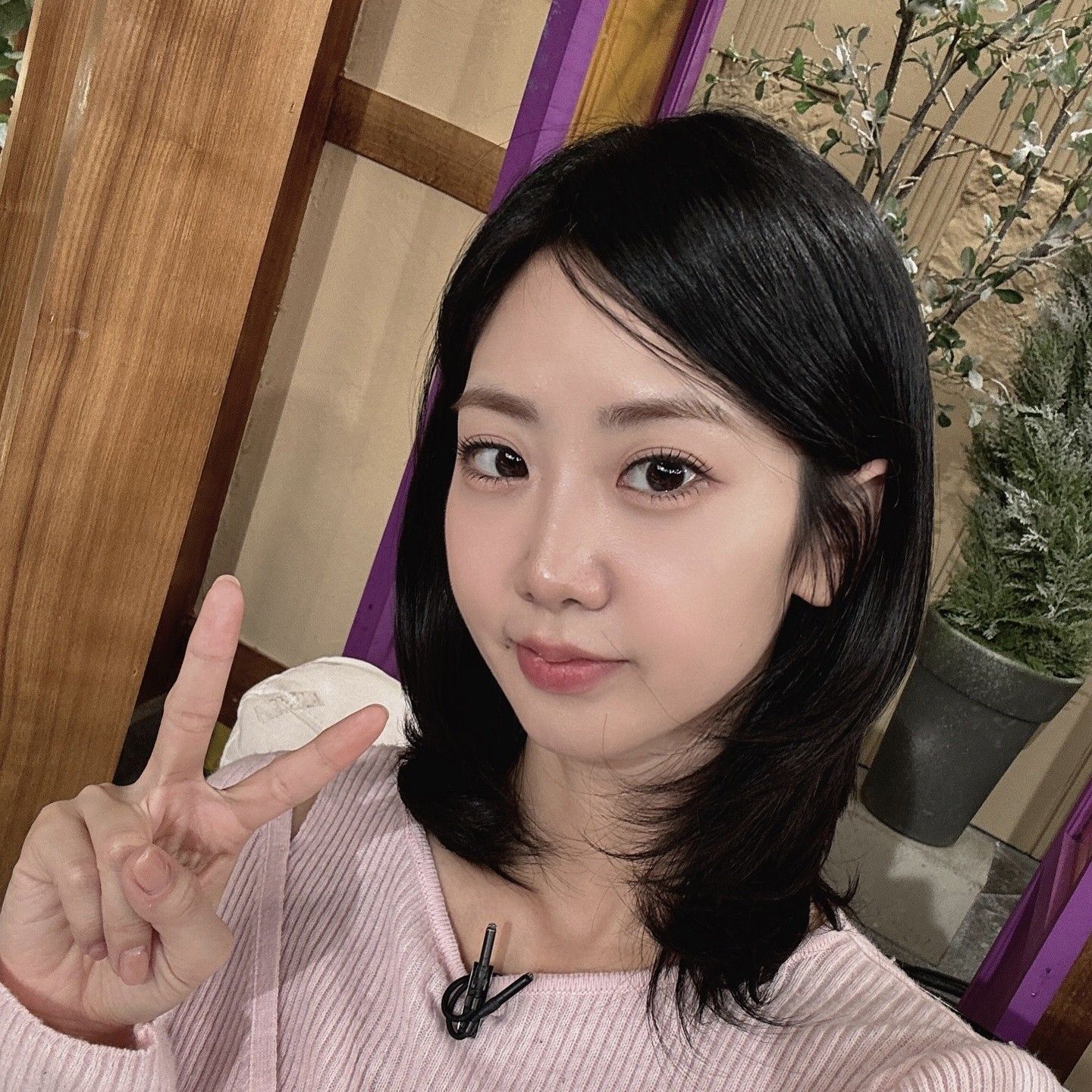 A moment captured by a fan of Kang Hyeyeon