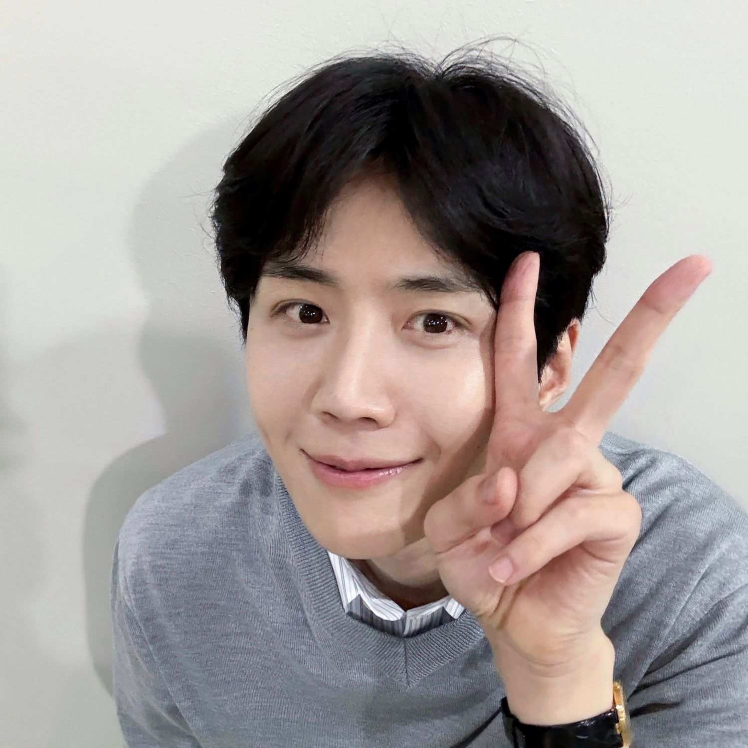 粉丝拍下的金宣虎瞬间