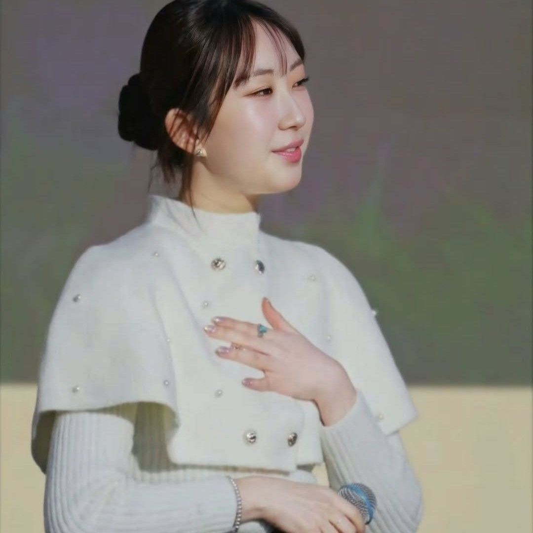 Recent activity shot of Jeon Yujin