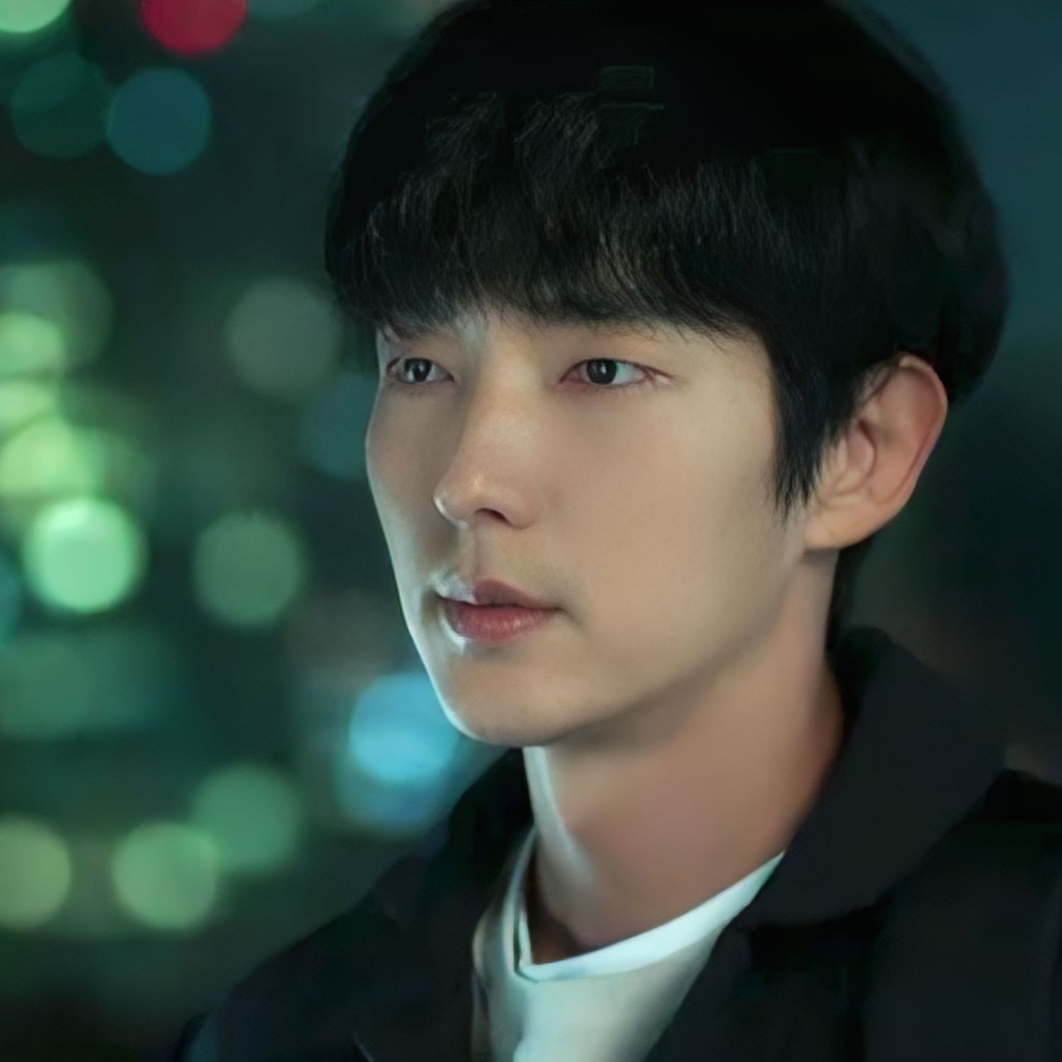 Recent activity shot of Lee Joongi