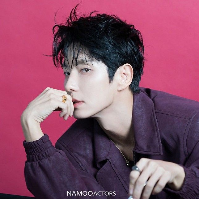 Recent activity shot of Lee Joongi