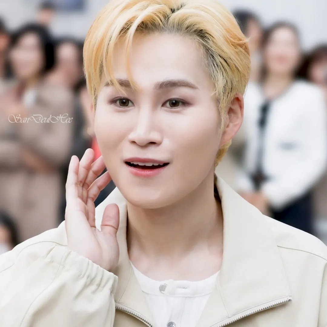 Cuplikan di balik layar dari Kim Heejae