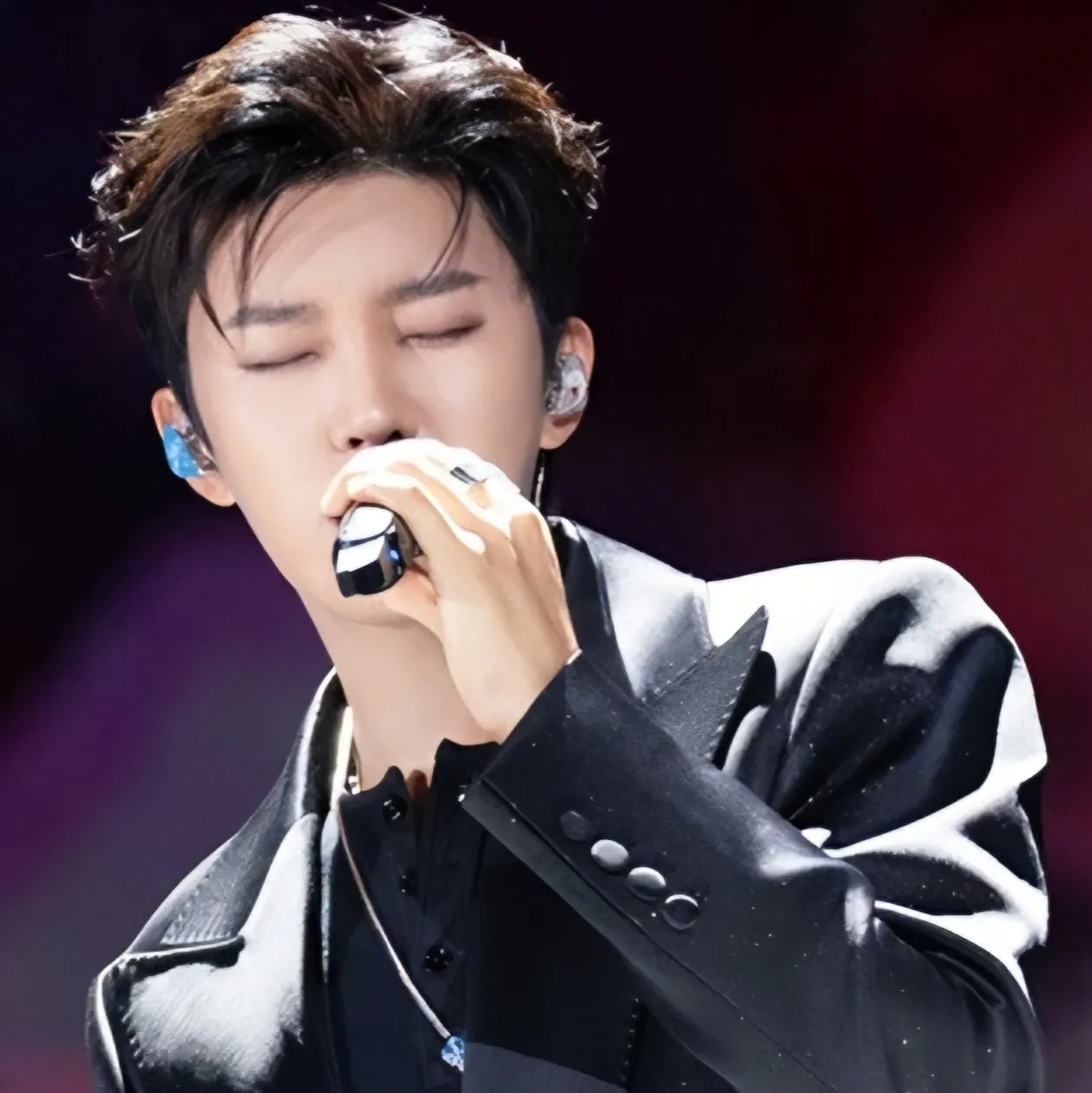 Latest photo of Lim Youngwoong