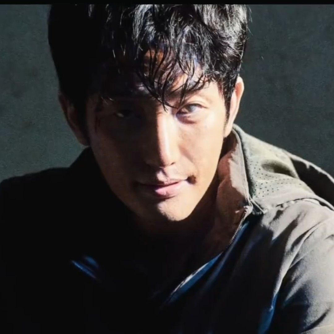 Recent activity shot of Park Sihoo