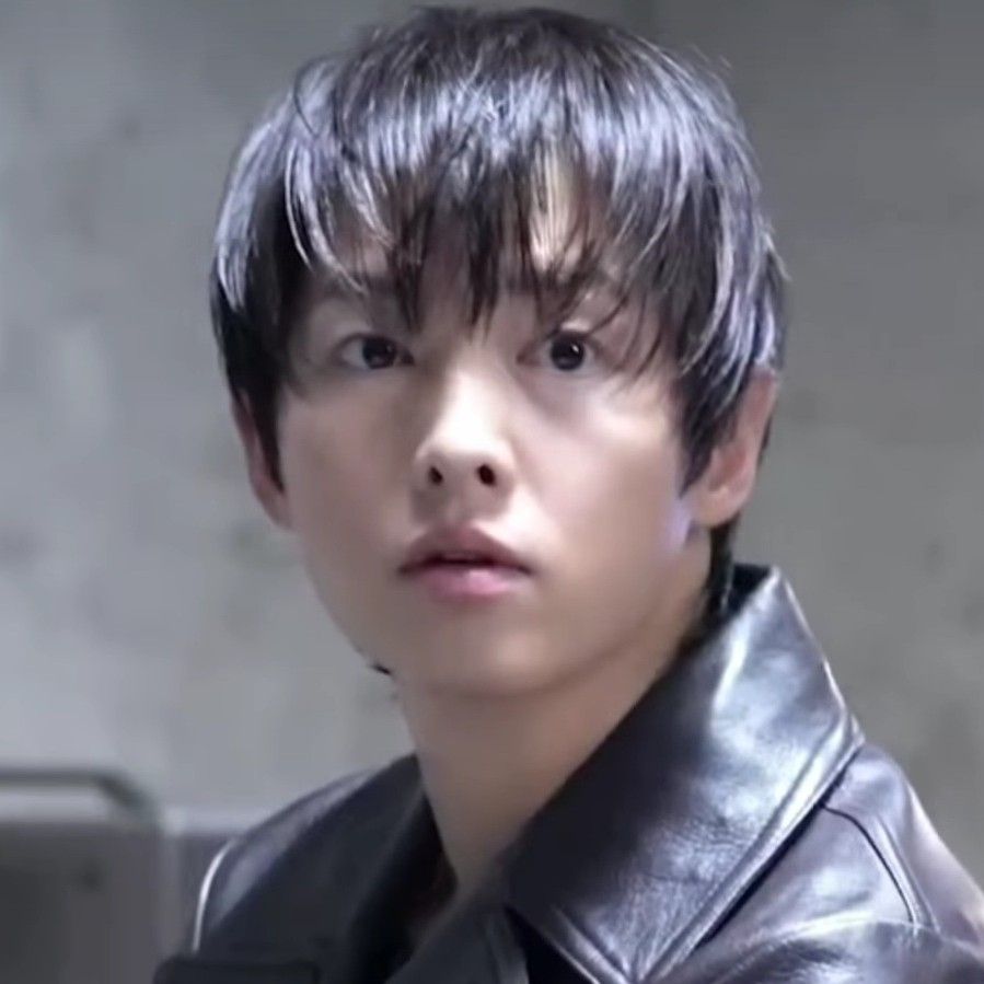 Momen yang diabadikan oleh penggemar Song Joongki