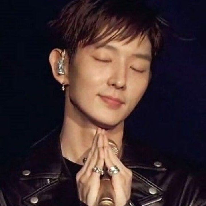 Latest photo of Lee Joongi