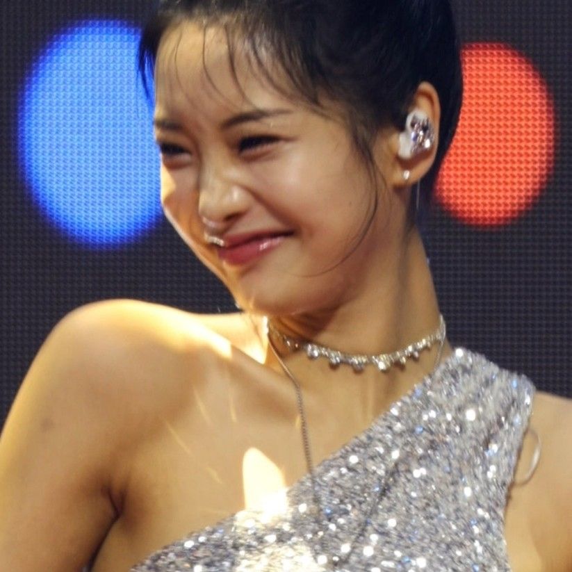 Recent activity shot of Kim Soyeon (2004)