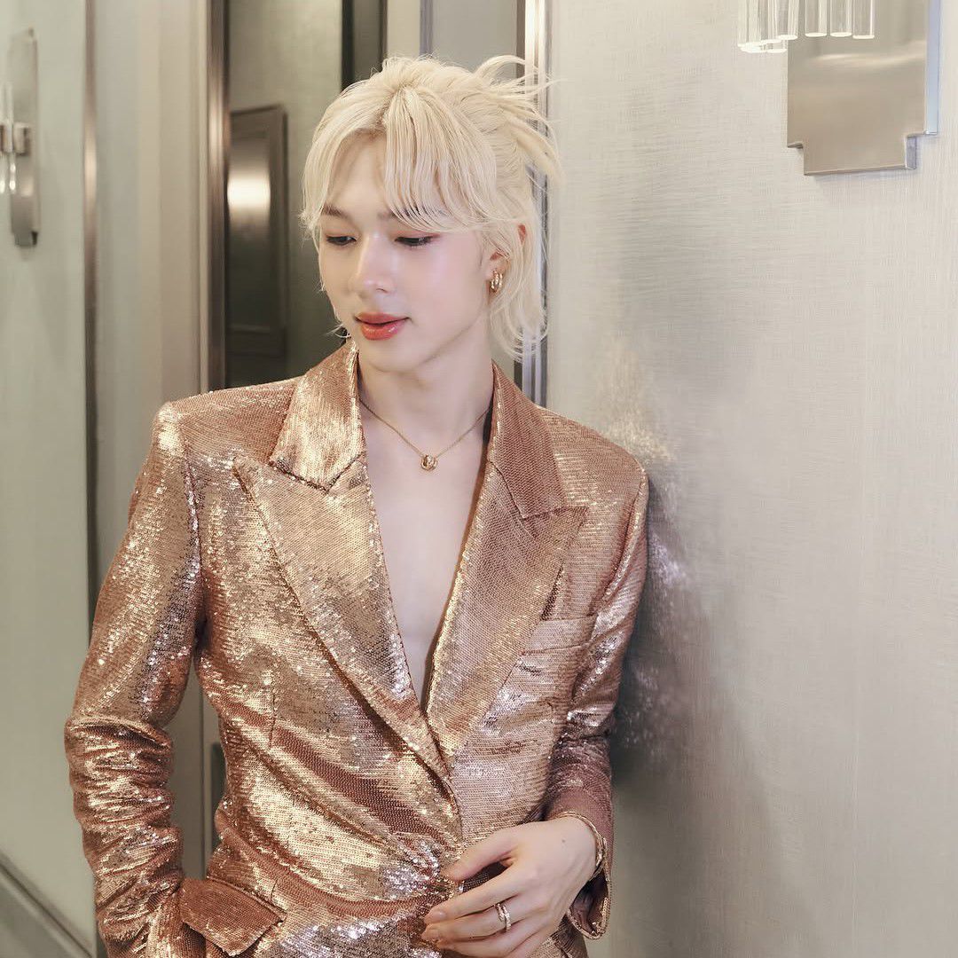 A moment captured by a fan of NuNew