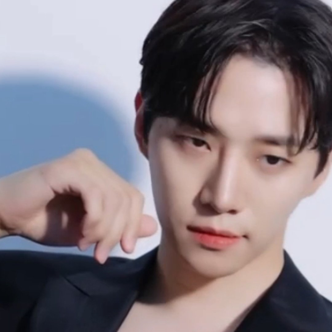 李俊昊的最新照片