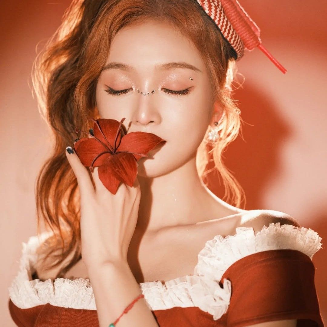 Recent activity shot of Wu Xuanyi