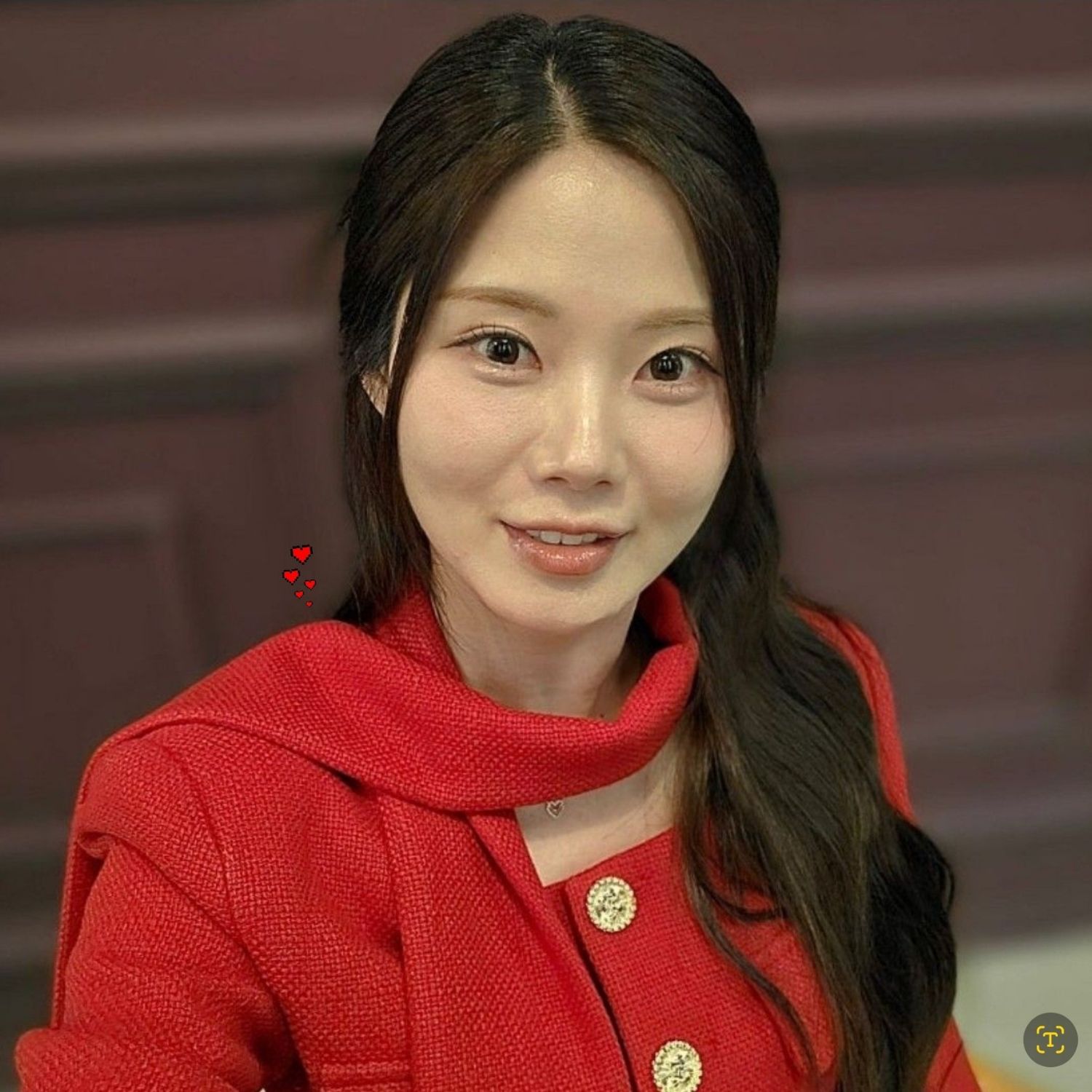 Behind-the-scenes cut of Bae Ahyeon