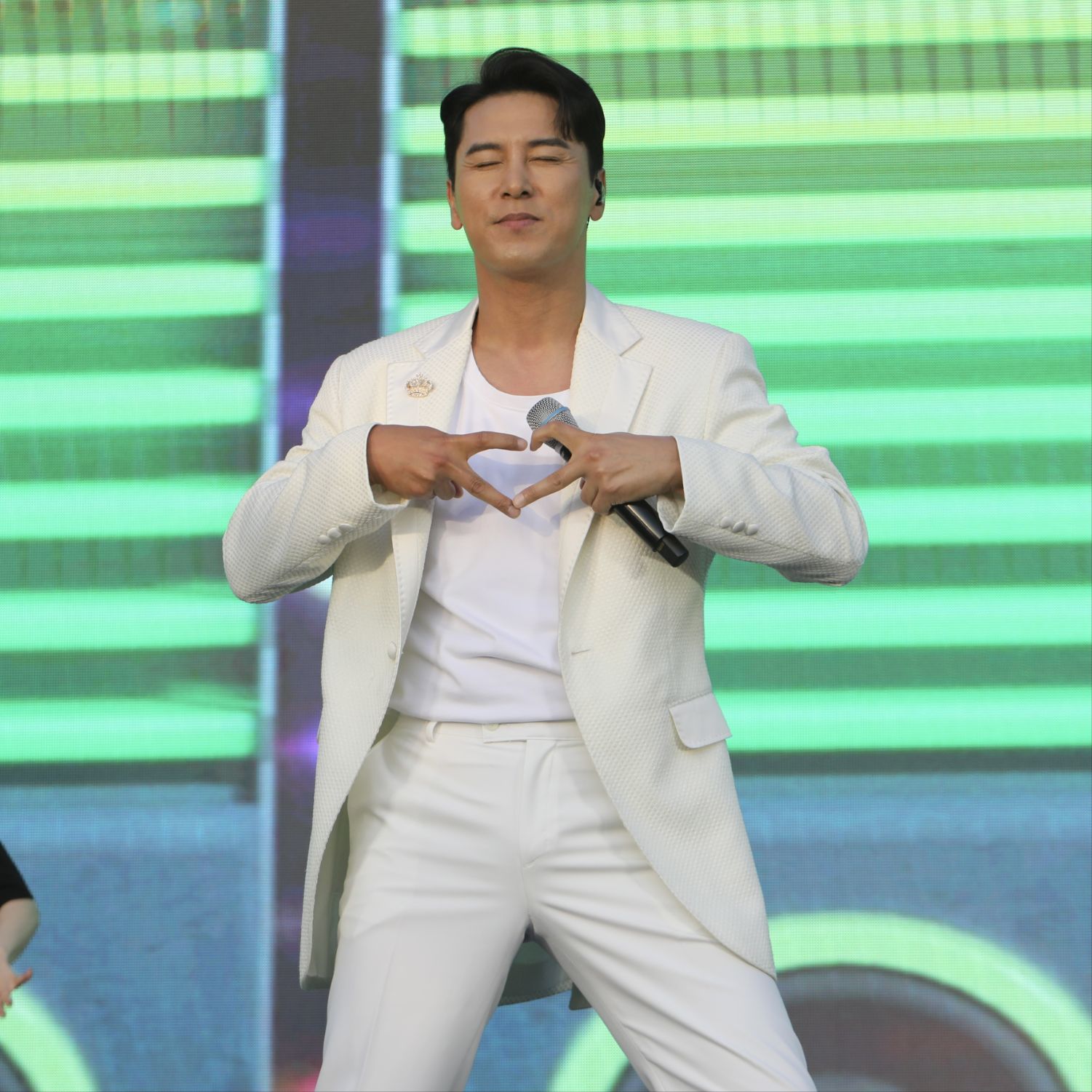 チャン・ミンホのビハインドカット