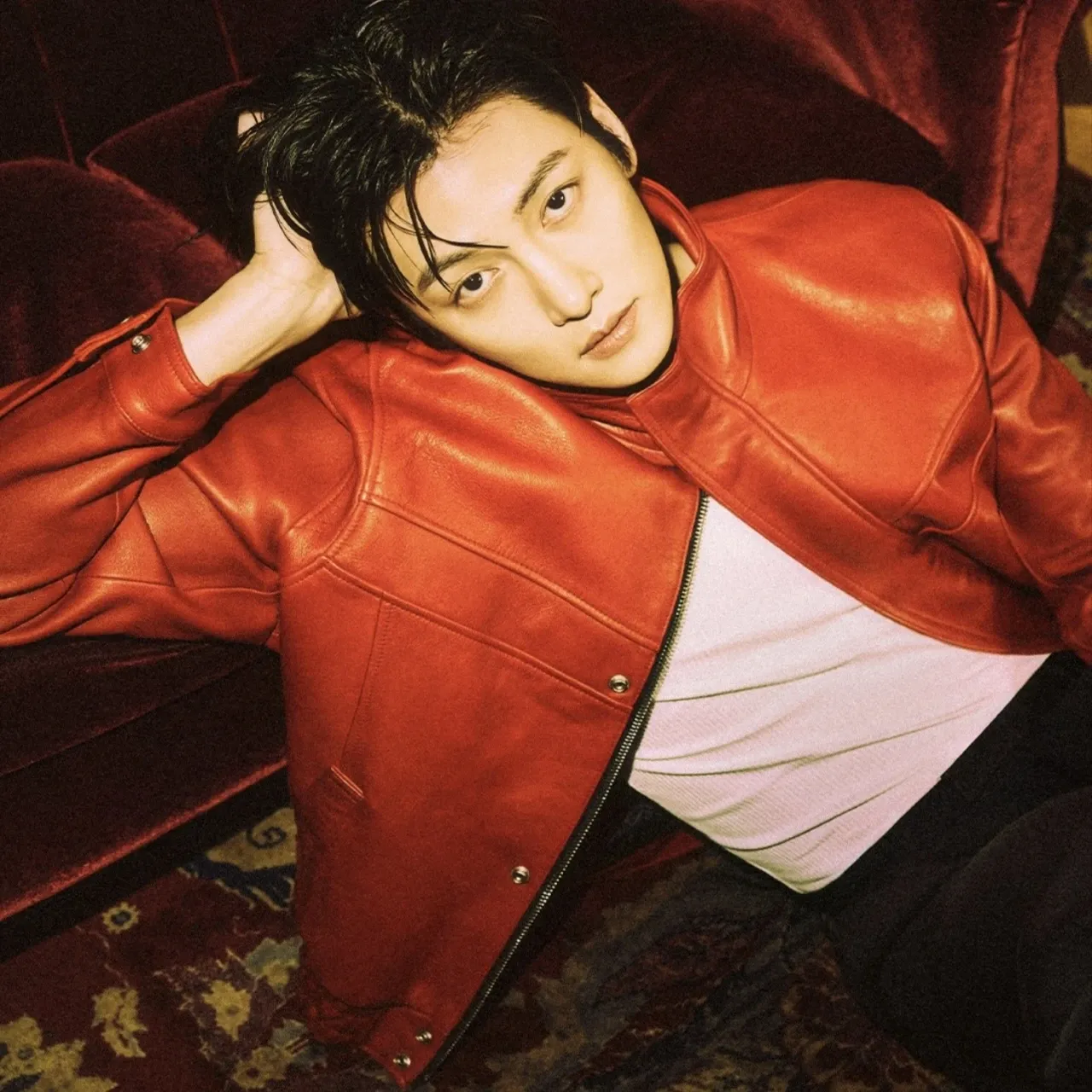 Behind-the-scenes cut of Ji Changwook