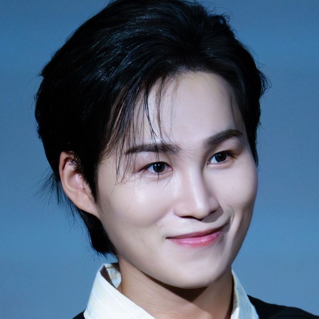 金熙栽的最新照片