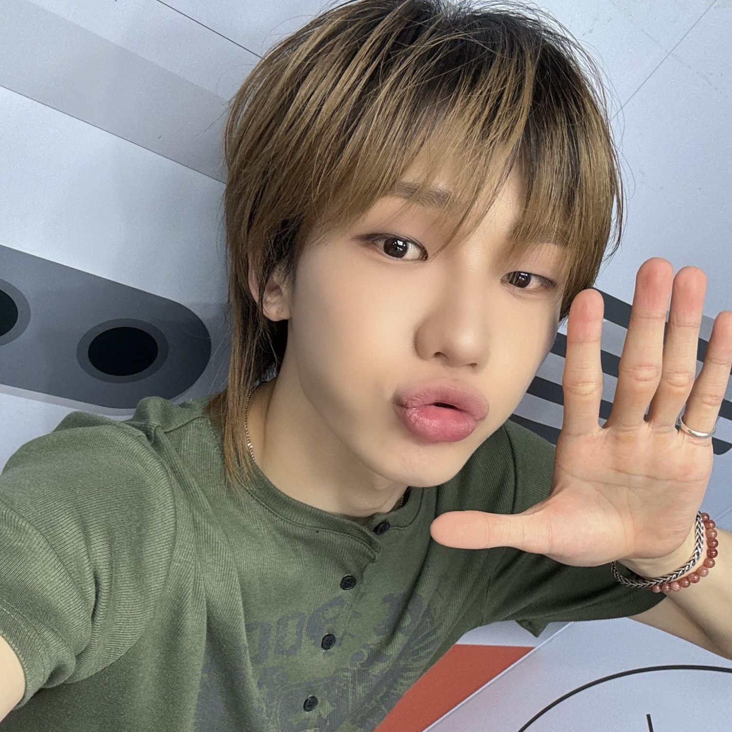 Recent activity shot of Ahn Hyoseop