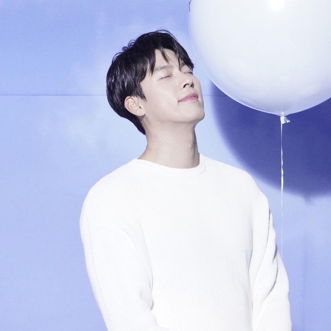 粉絲拍下的玄彬瞬間