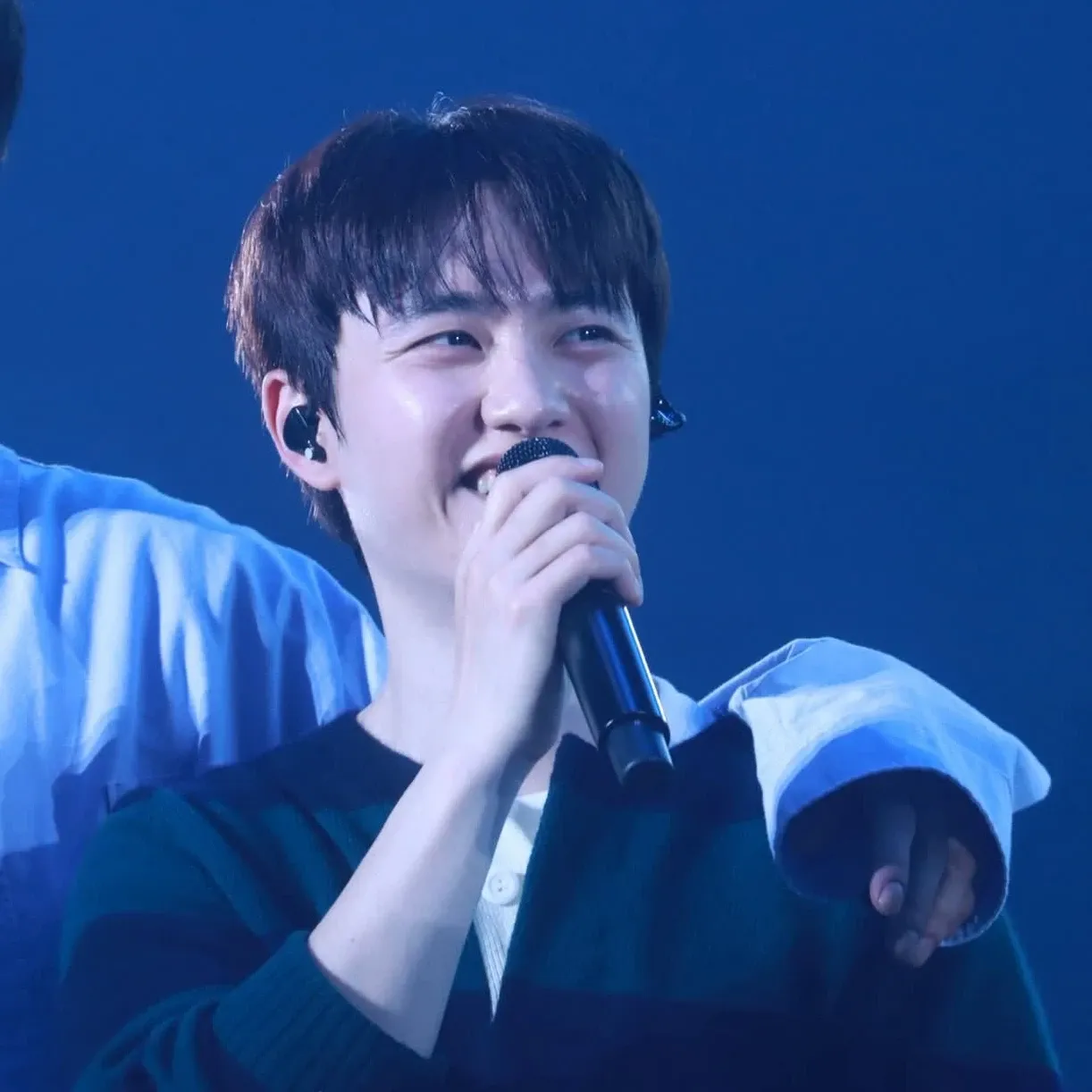 Foto kegiatan terbaru dari Doh Kyungsoo (D.O.)