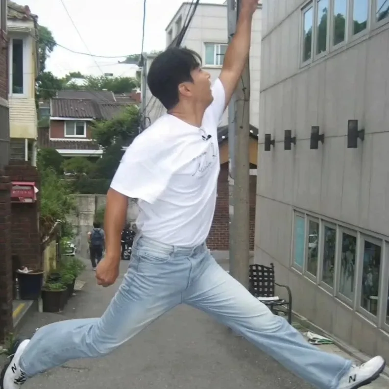 Foto kegiatan terbaru dari Jang Minho
