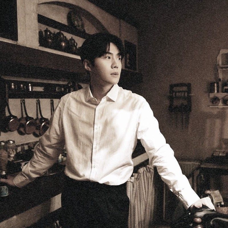 Foto terbaru dari Kim Seonho