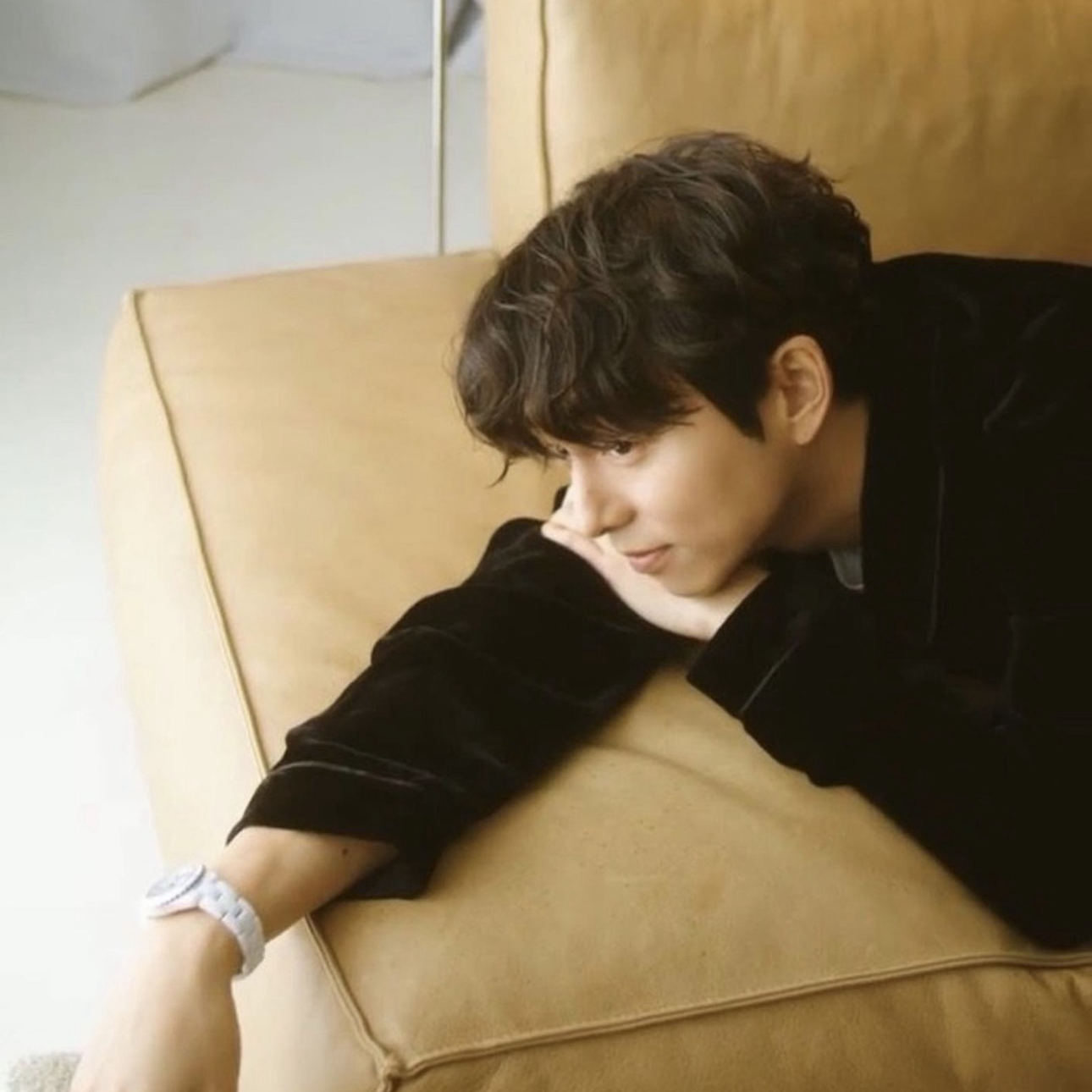 粉丝拍下的孔侑瞬间