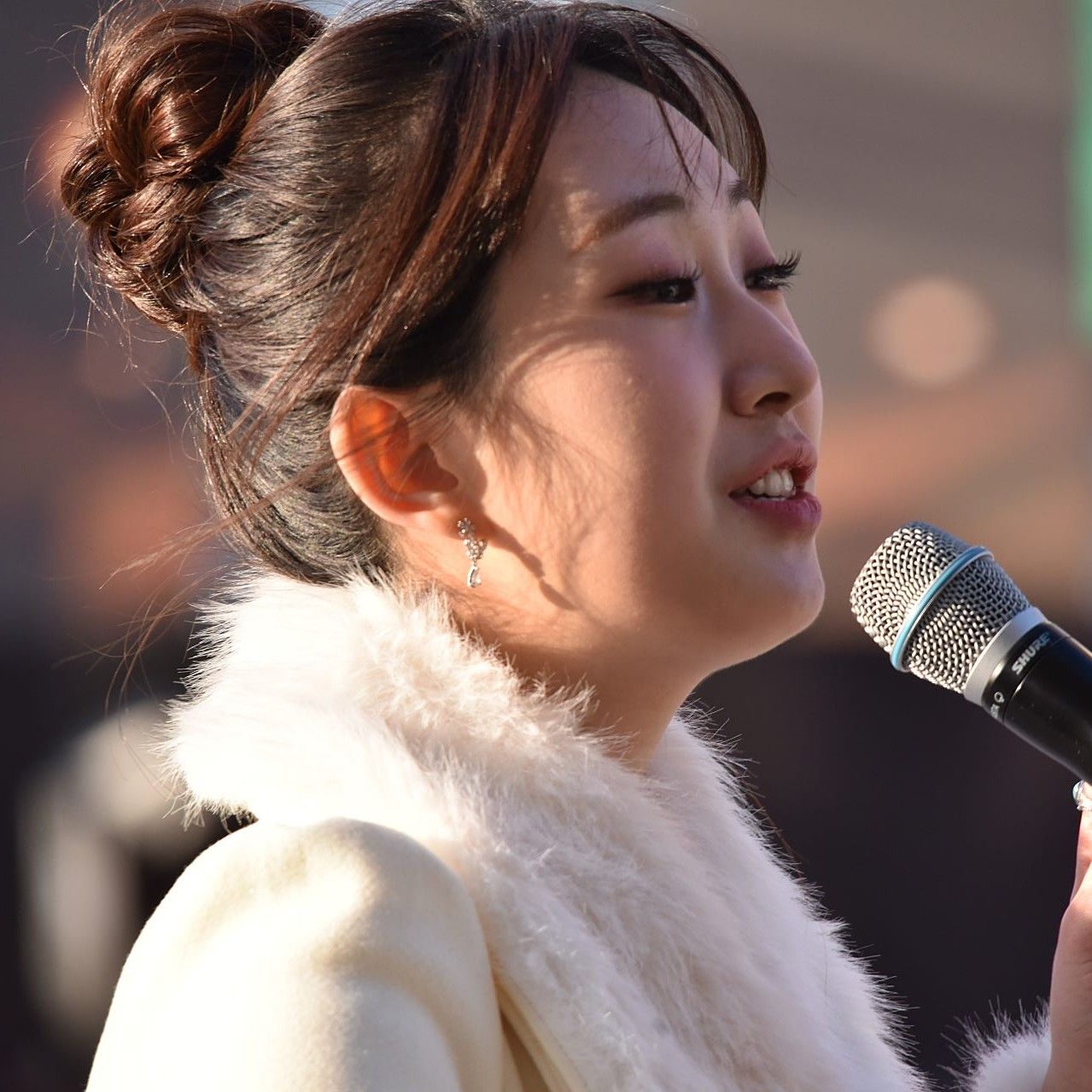 Momen yang diabadikan oleh penggemar Jeon Yujin