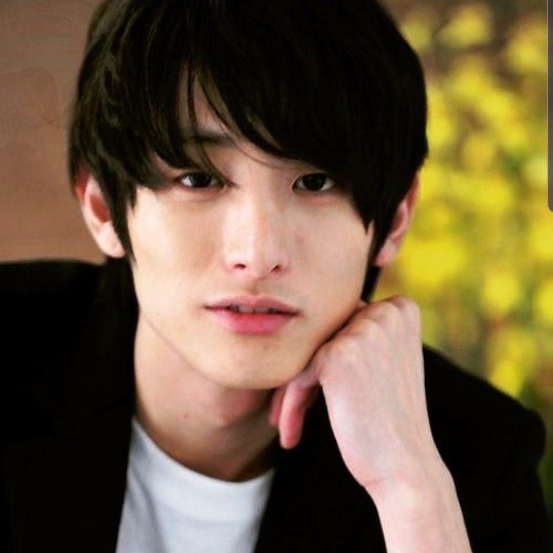 Behind-the-scenes cut of Lee Soohyuk