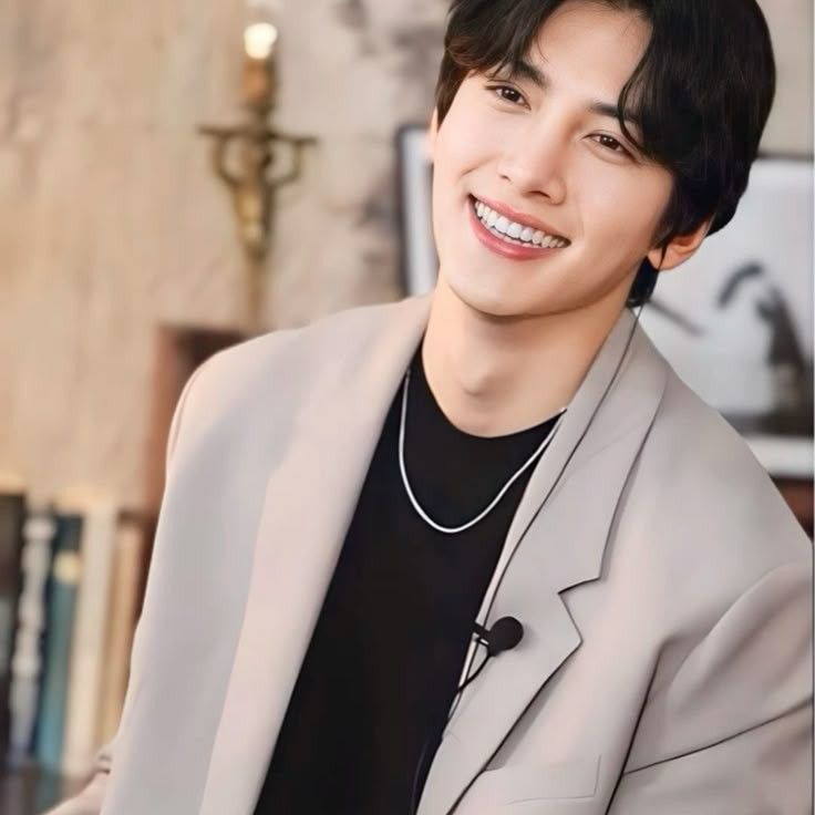 チ・チャンウクの最新写真