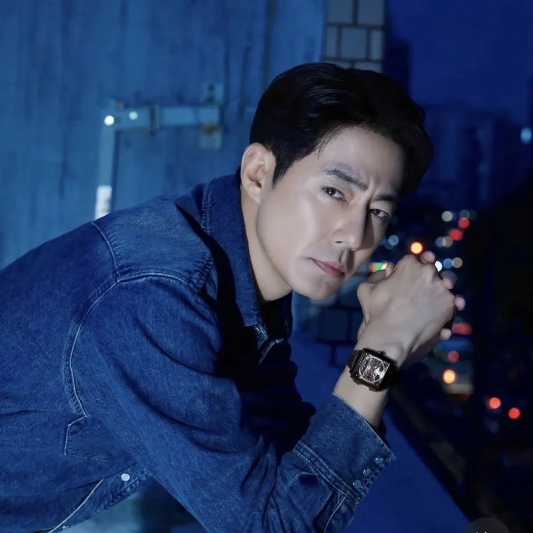 Behind-the-scenes cut of Jo Insung