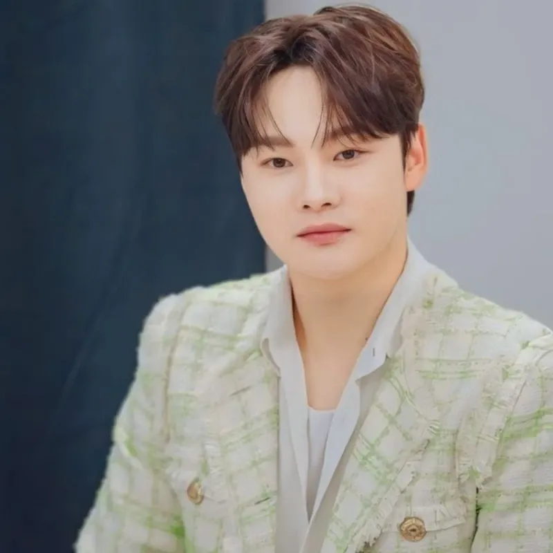 박서진의 비하인드 컷