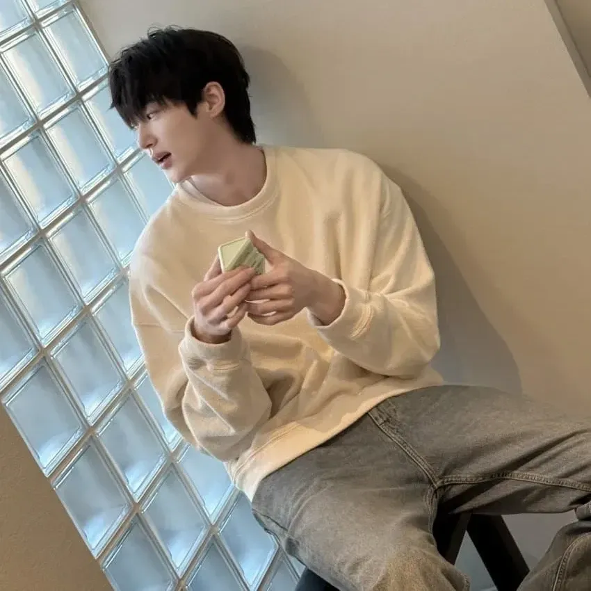 A moment captured by a fan of Byeon Wooseok