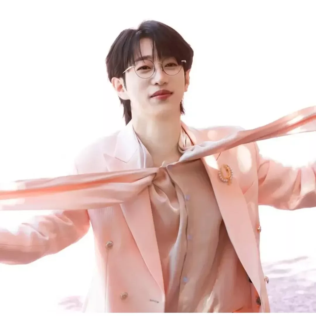 안성훈 최근 활동샷