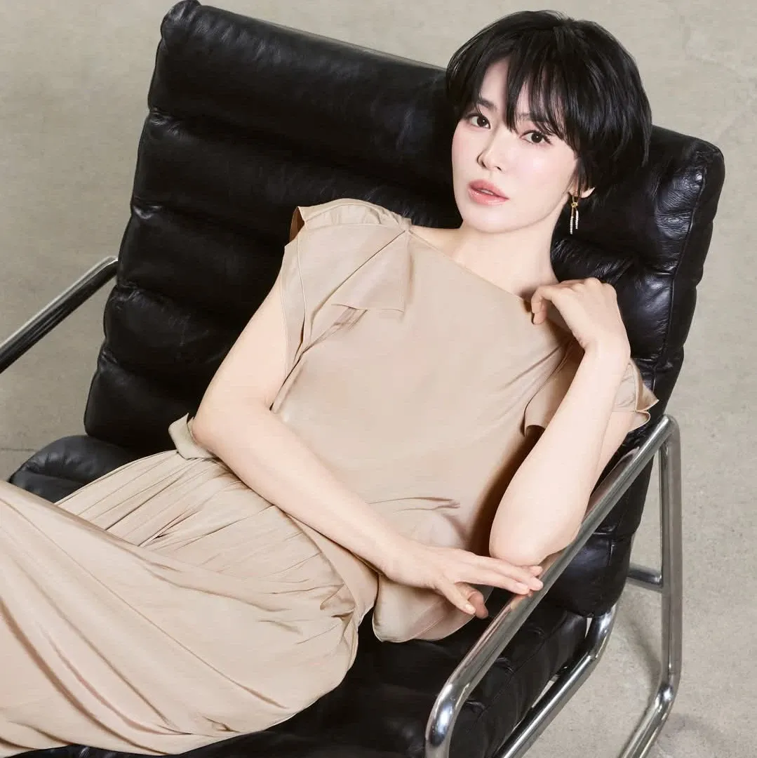 A moment captured by a fan of Song Hyekyo