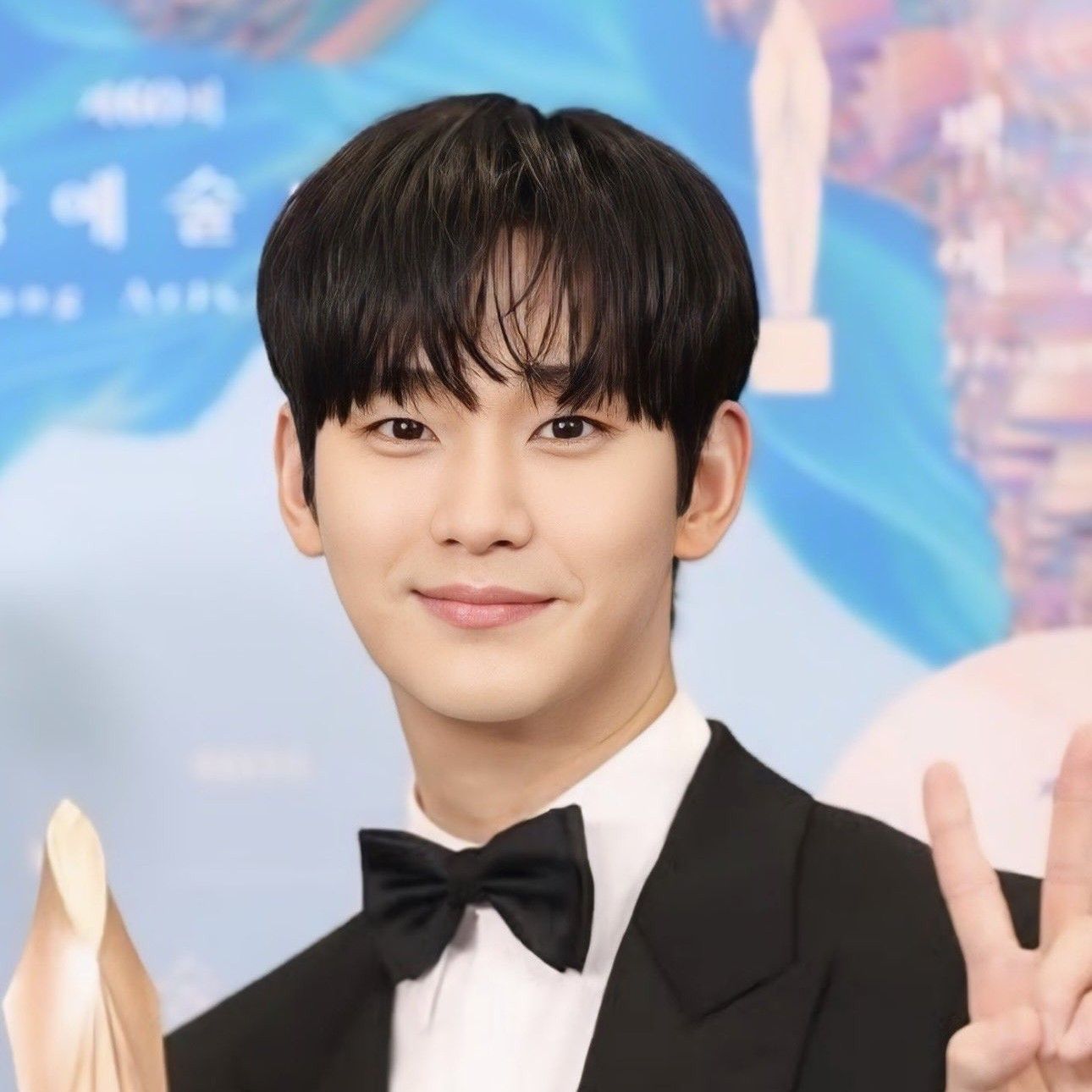 Foto kegiatan terbaru dari Kim Soohyun