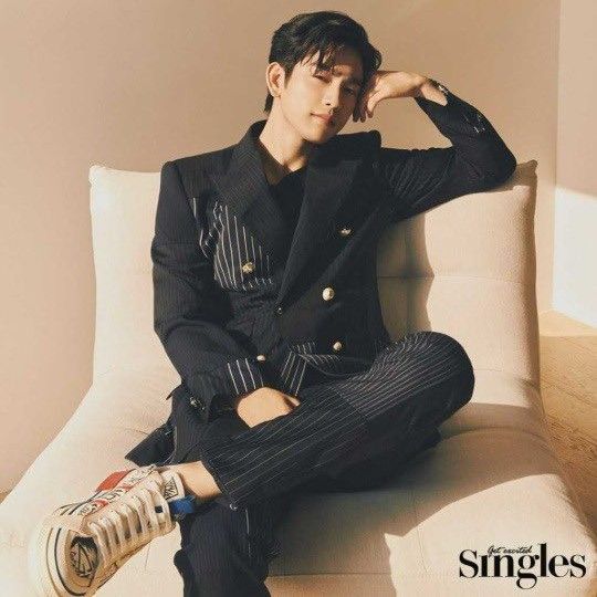 Foto kegiatan terbaru dari Park Jinyoung