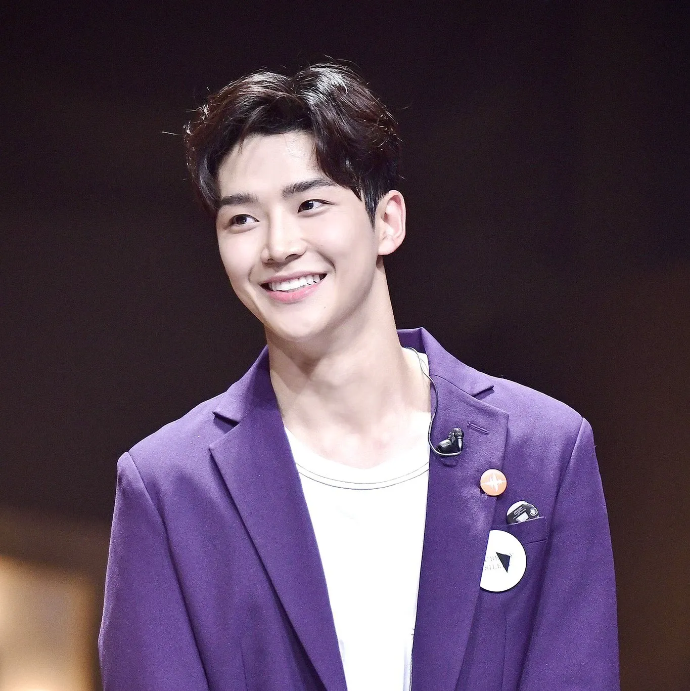 Cuplikan di balik layar dari Rowoon