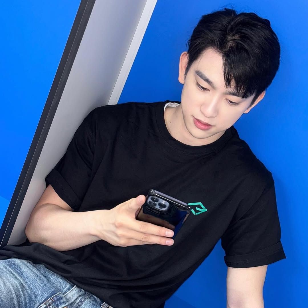 朴珍榮的最新照片